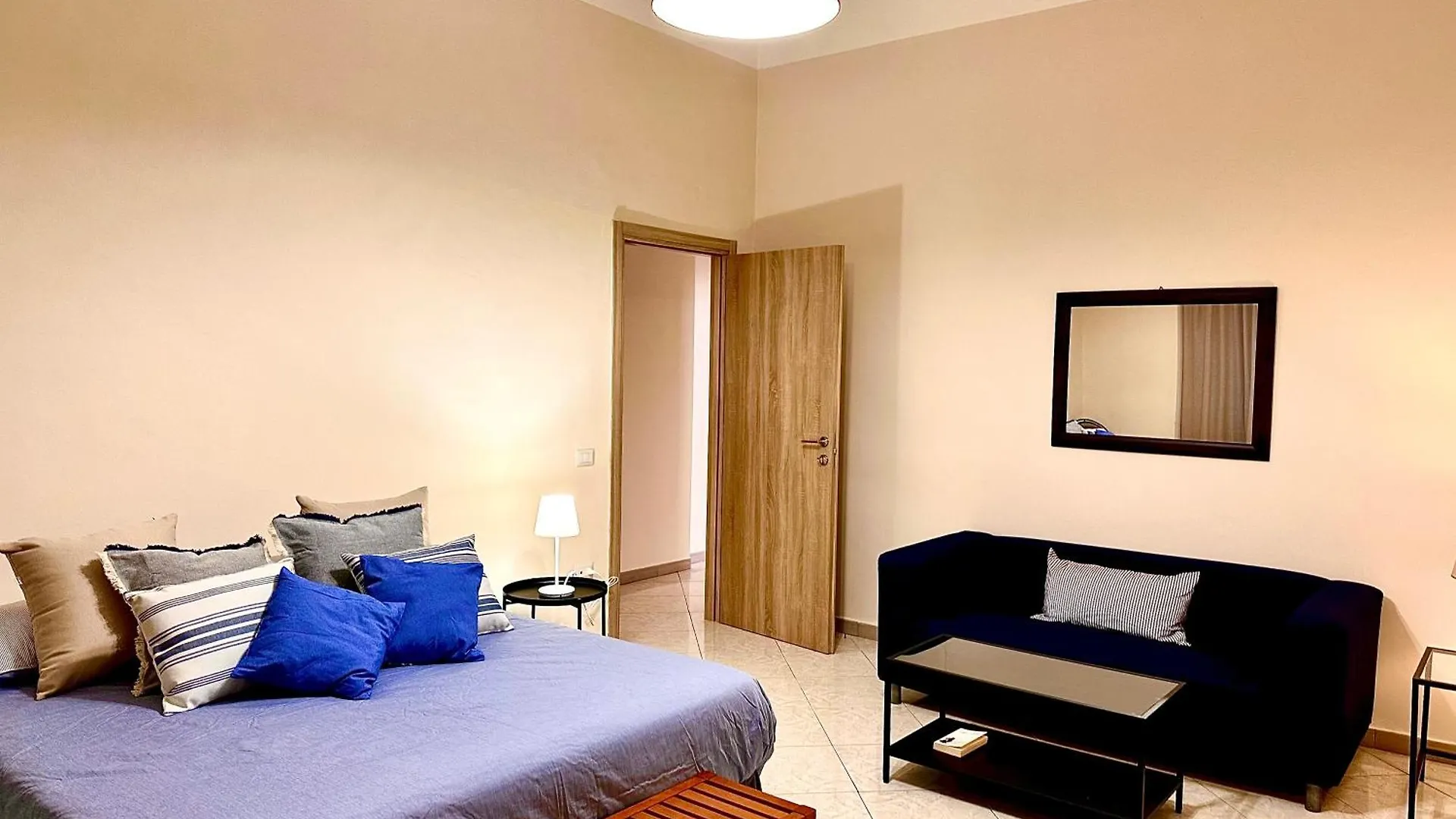 아파트 Vacanze Napoli Centrale 이탈리아